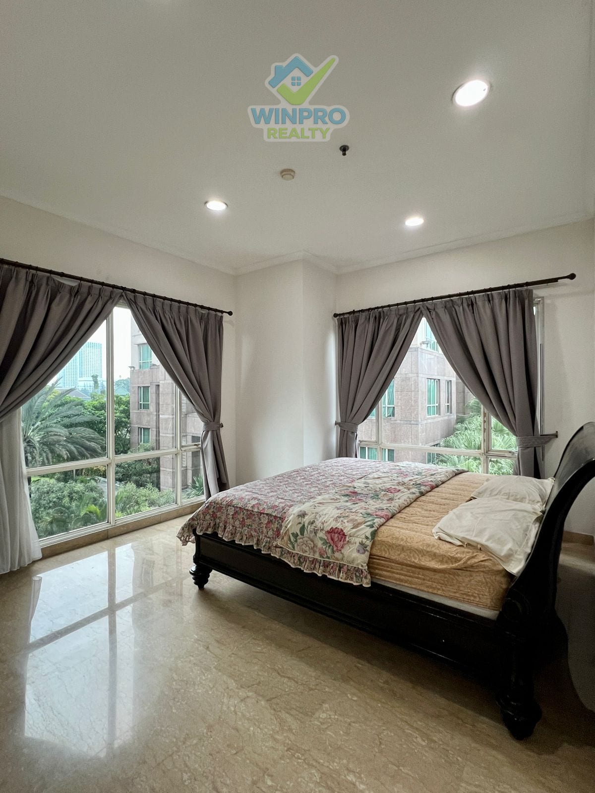 Apartemen Senayan Residence Combined Unit