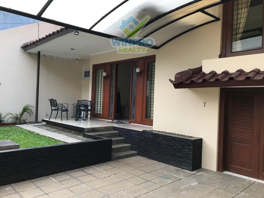 Rumah Disewakan Pondok Indah