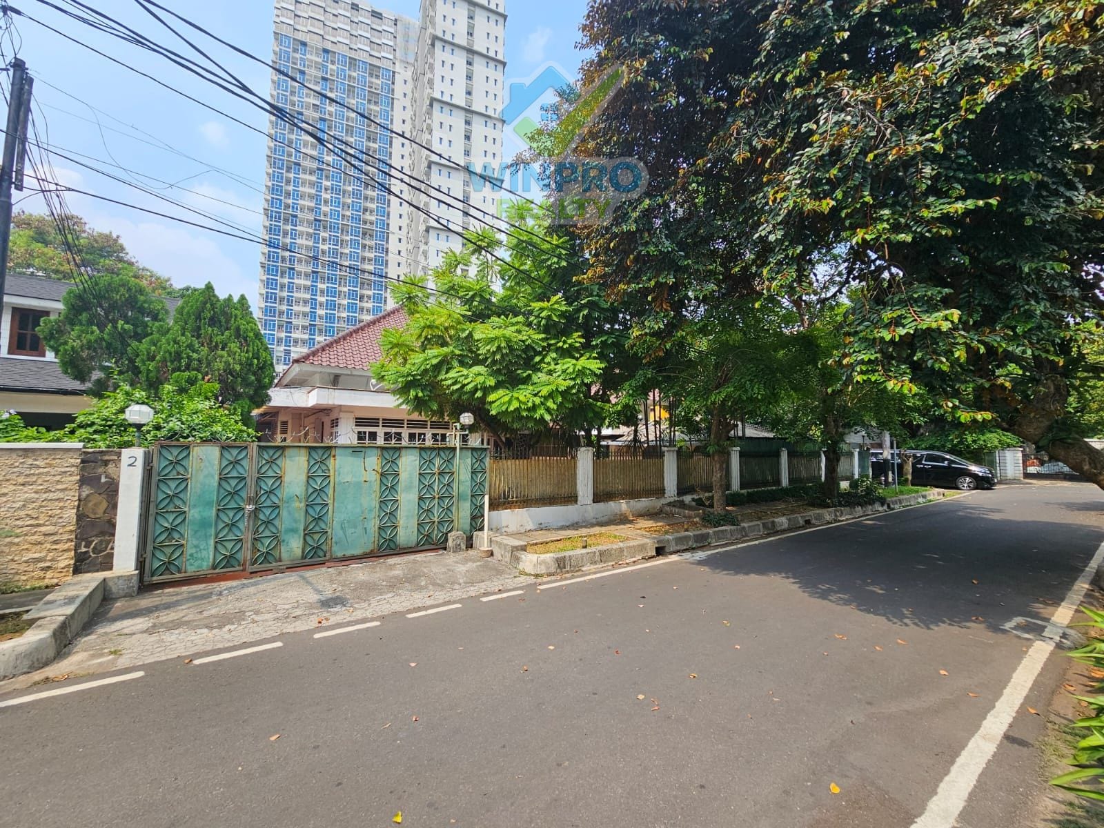 Rumah Menteng Jalan Prambanan