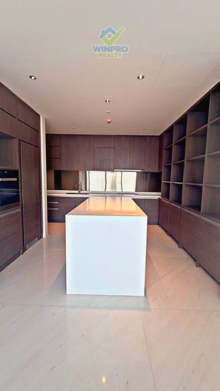 Apartemen Casa Domaine 320 m²