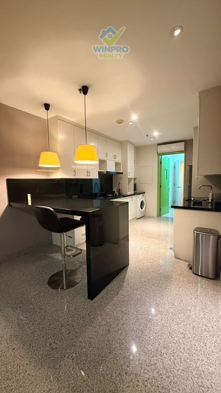 DIJUAL APARTEMEN ASCOTT – 170 M², 5 M