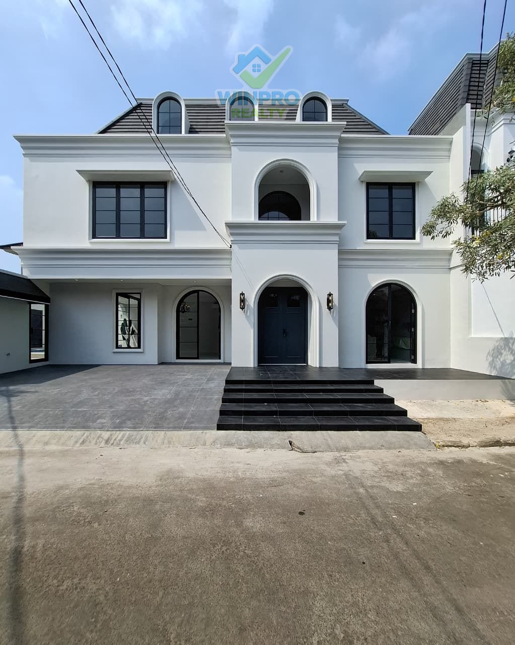Rumah Modern Classic Bintaro Jaya Sektor 9