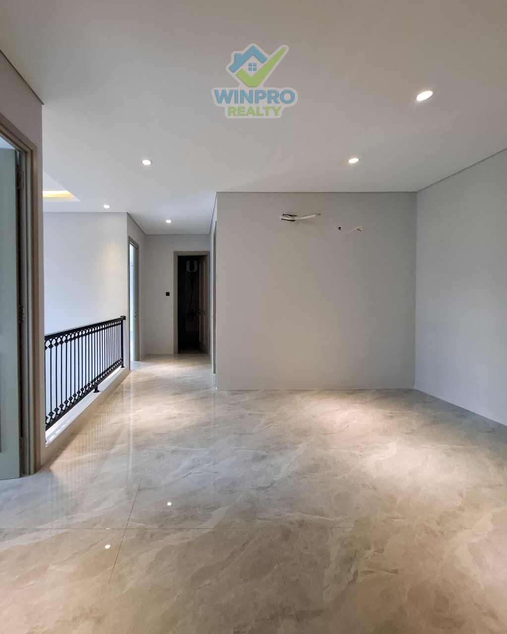 Rumah Modern Classic Bintaro Jaya Sektor 9