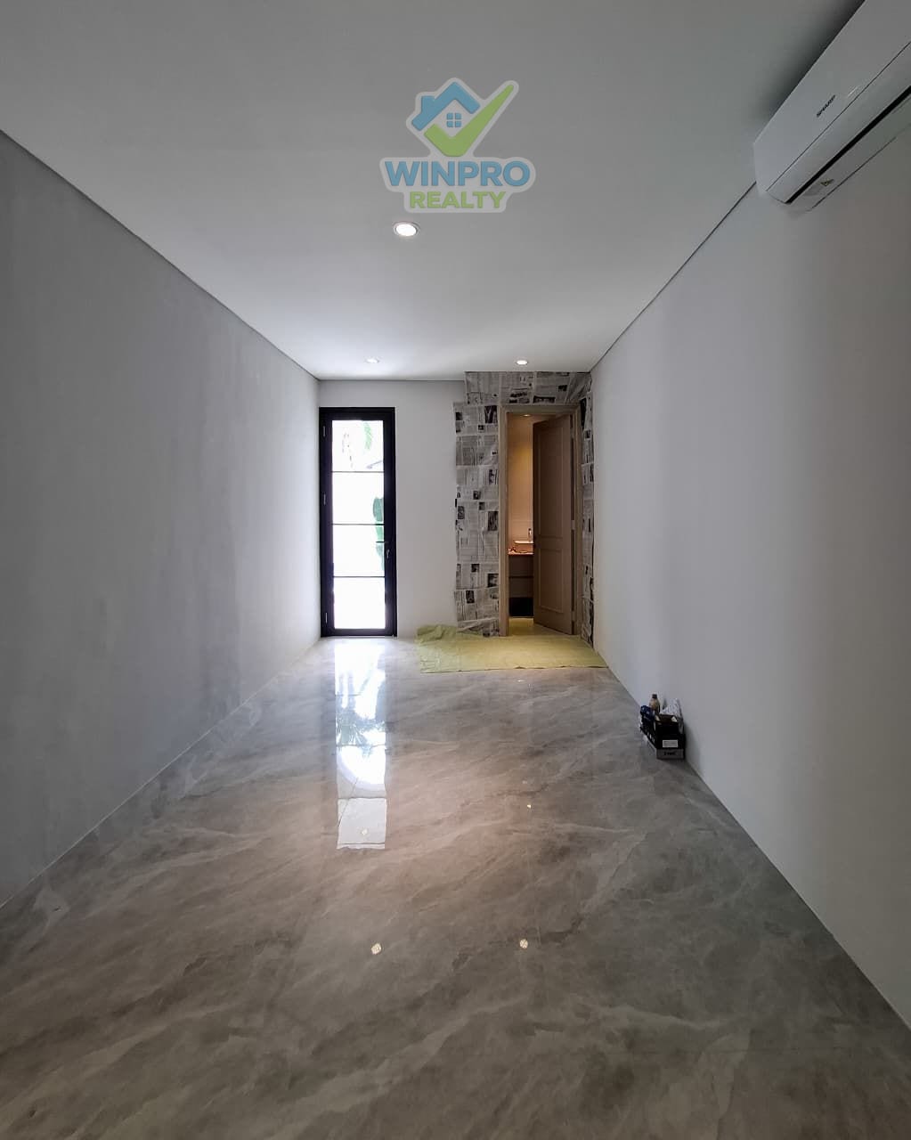 Rumah Modern Classic Bintaro Jaya Sektor 9