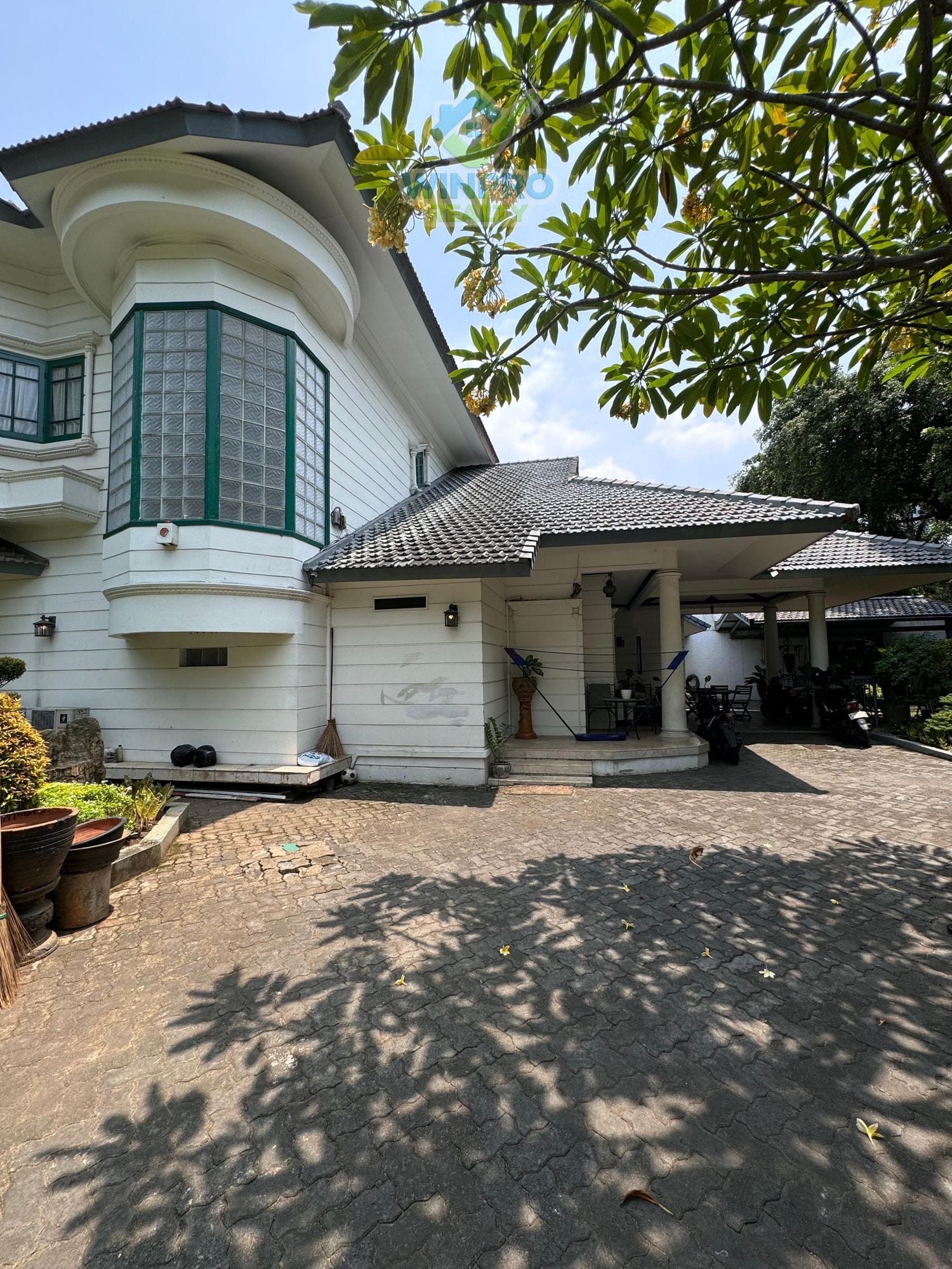 Rumah Hook Kertanegara Senopati